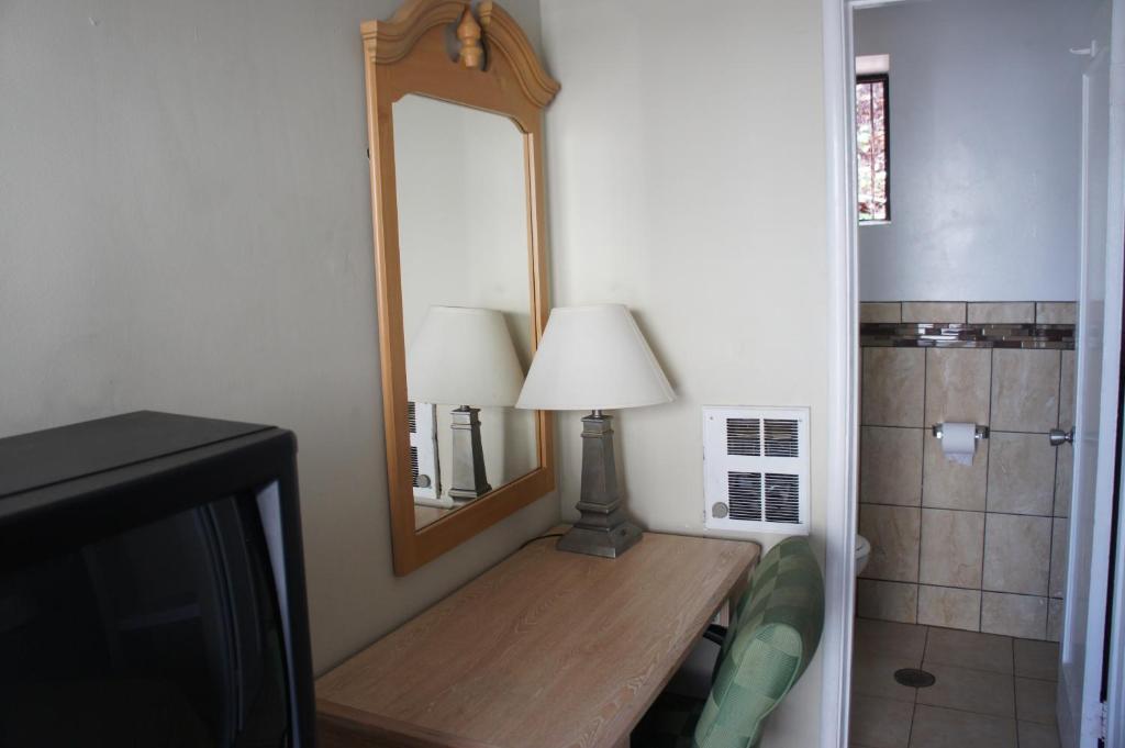 Budget Inn El Cerrito Εξωτερικό φωτογραφία